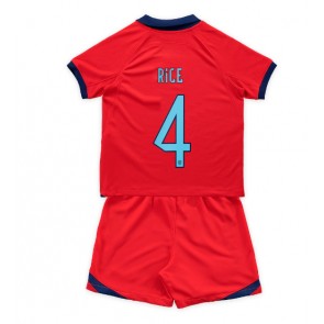 England Declan Rice #4 Replika Babytøj Udebanesæt Børn VM 2022 Kortærmet (+ Korte bukser)